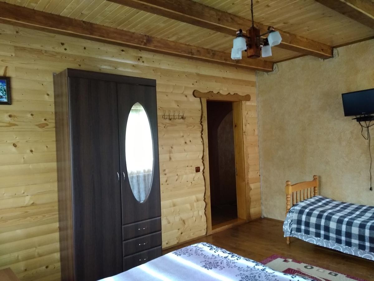 Затишок В Карпатах Villa Yaremche Eksteriør billede